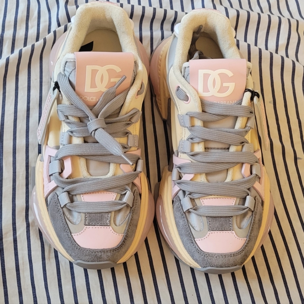 D&G shoes